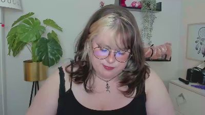OpheliaLush live cam on Cam4