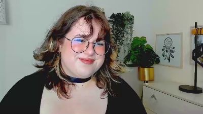 OpheliaLush live cam on Cam4