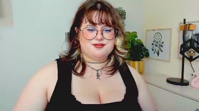 OpheliaLush live cam on Cam4