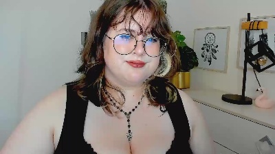 OpheliaLush live cam on Cam4