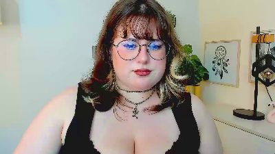 OpheliaLush live cam on Cam4