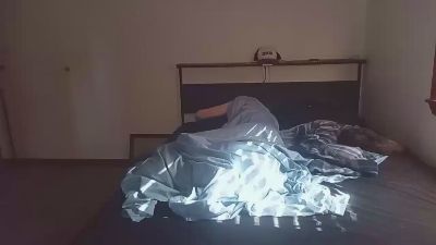 Opondestrea live cam on Cam4