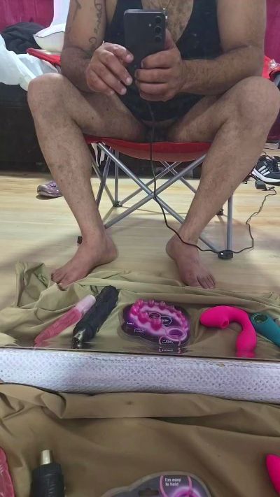 Opops live cam on Cam4