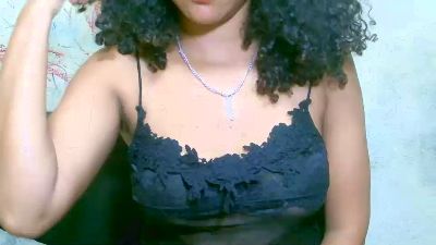 Oreliee4 live cam on Cam4