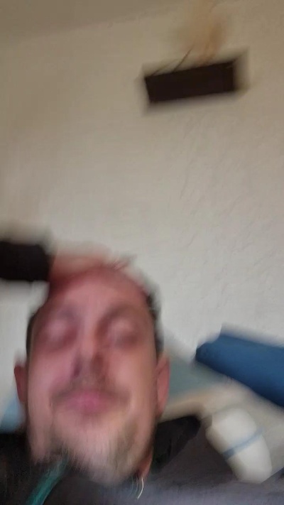 Oreo37 live cam on Cam4