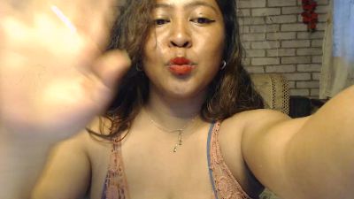 Oriane22 live cam on Cam4