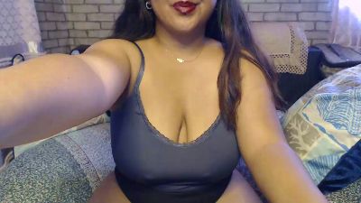 Oriane22 live cam on Cam4