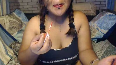 Oriane22 live cam on Cam4
