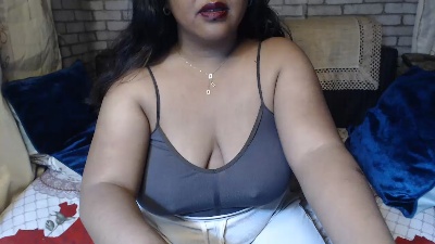 Oriane22 live cam on Cam4