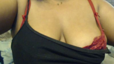 Oriane22 live cam on Cam4