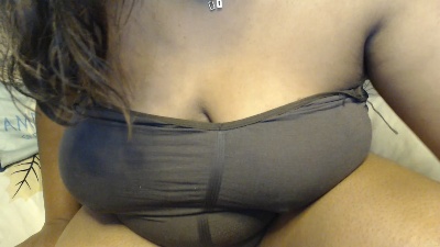 Oriane22 live cam on Cam4