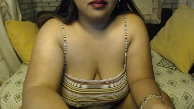 Oriane22 live cam on Cam4