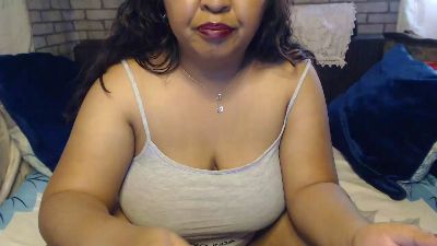 Oriane22 live cam on Cam4