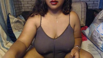 Oriane22 live cam on Cam4