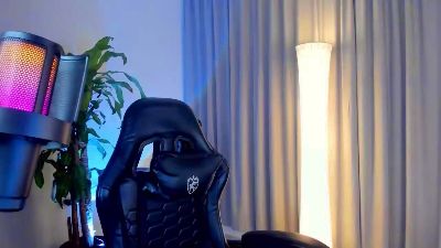 Oriannasmith live cam on Cam4