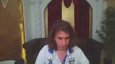 OrionTrent live cam on Cam4