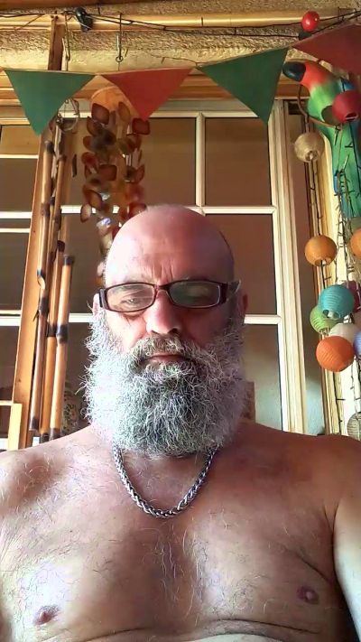 Orlandozsur_ live cam on Cam4