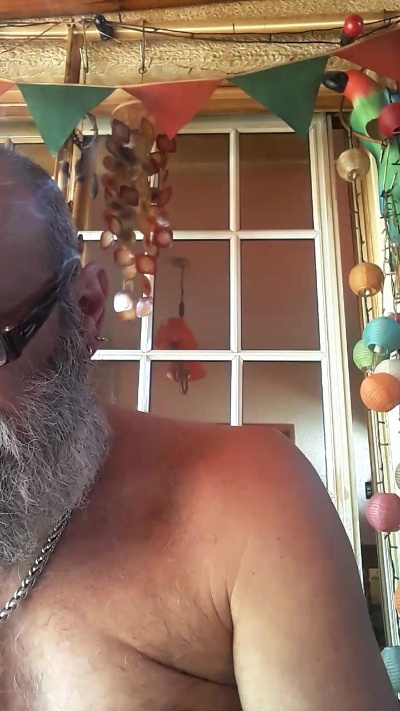 Orlandozsur_ live cam on Cam4