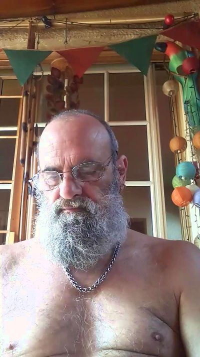 Orlandozsur_ live cam on Cam4