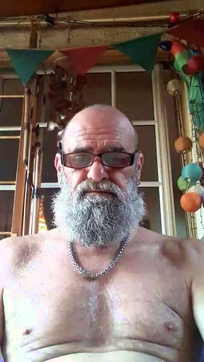 Orlandozsur_ live cam on Cam4