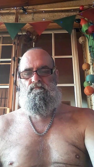 Orlandozsur_ live cam on Cam4