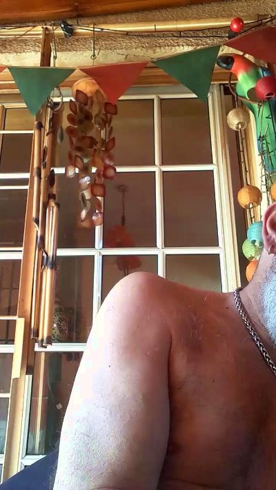 Orlandozsur_ live cam on Cam4