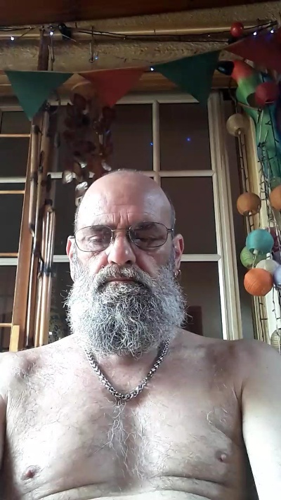 Orlandozsur_ live cam on Cam4