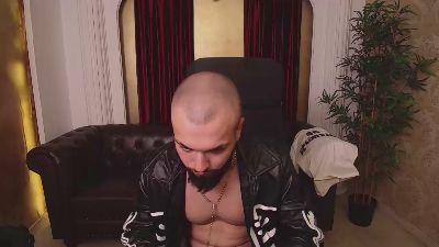 OscarWills live cam on Cam4