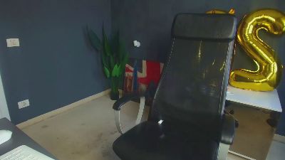 OscarWills live cam on Cam4