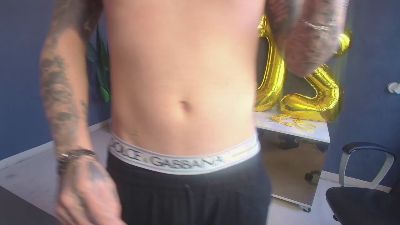 OscarWills live cam on Cam4