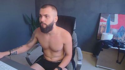 OscarWills live cam on Cam4