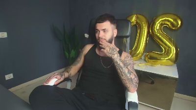 OscarWills live cam on Cam4
