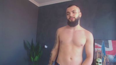 OscarWills live cam on Cam4