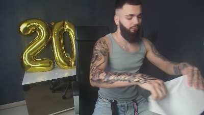 OscarWills live cam on Cam4
