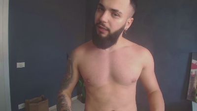 OscarWills live cam on Cam4