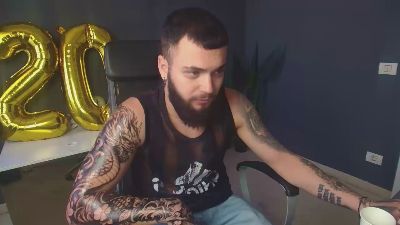 OscarWills live cam on Cam4