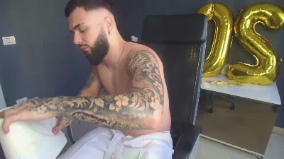 OscarWills live cam on Cam4