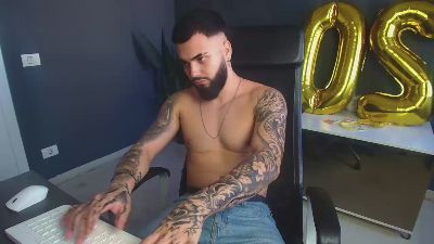 OscarWills live cam on Cam4
