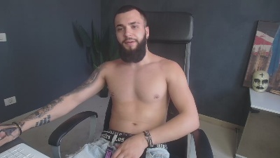OscarWills live cam on Cam4