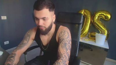OscarWills live cam on Cam4