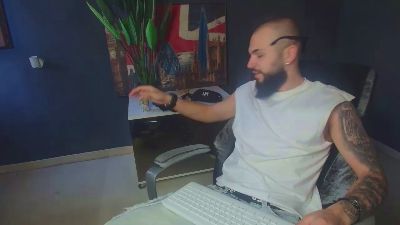OscarWills live cam on Cam4