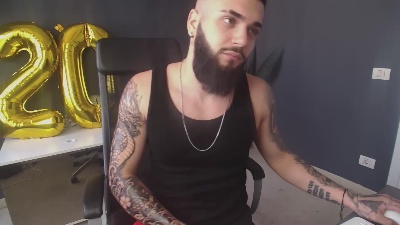 OscarWills live cam on Cam4