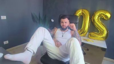 OscarWills live cam on Cam4