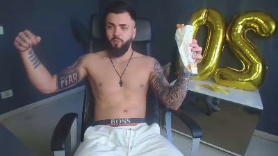 OscarWills live cam on Cam4