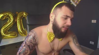 OscarWills live cam on Cam4