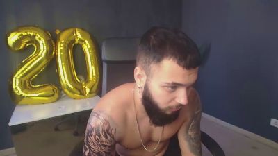OscarWills live cam on Cam4