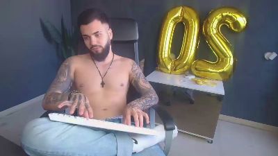 OscarWills live cam on Cam4