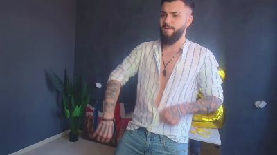 OscarWills live cam on Cam4