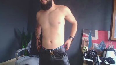 OscarWills live cam on Cam4