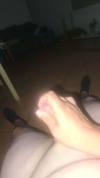Oscarqq live cam on Cam4